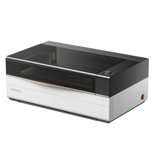 xTool P2S-CO2 laser engraver